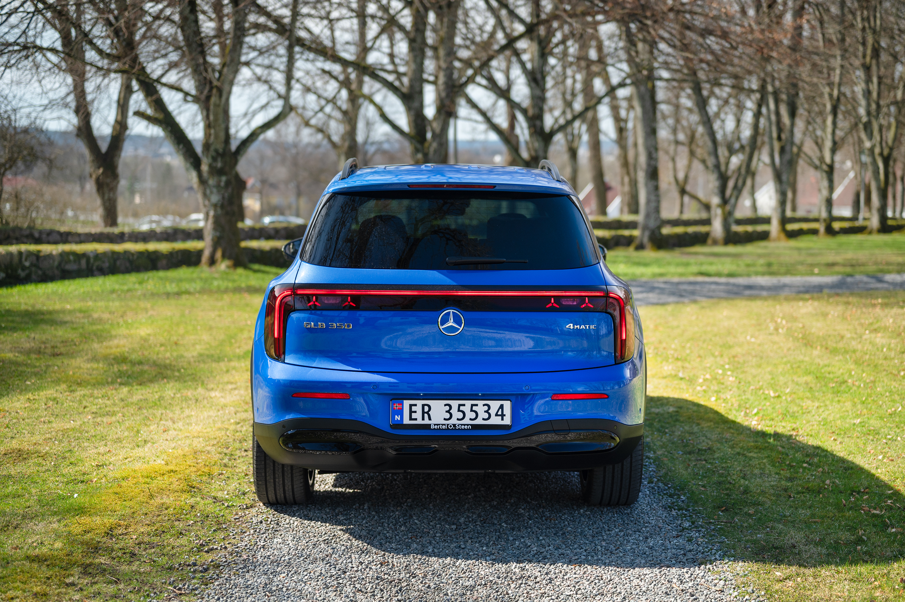 Mercedes-Benz GLB 350 4MATIC 2