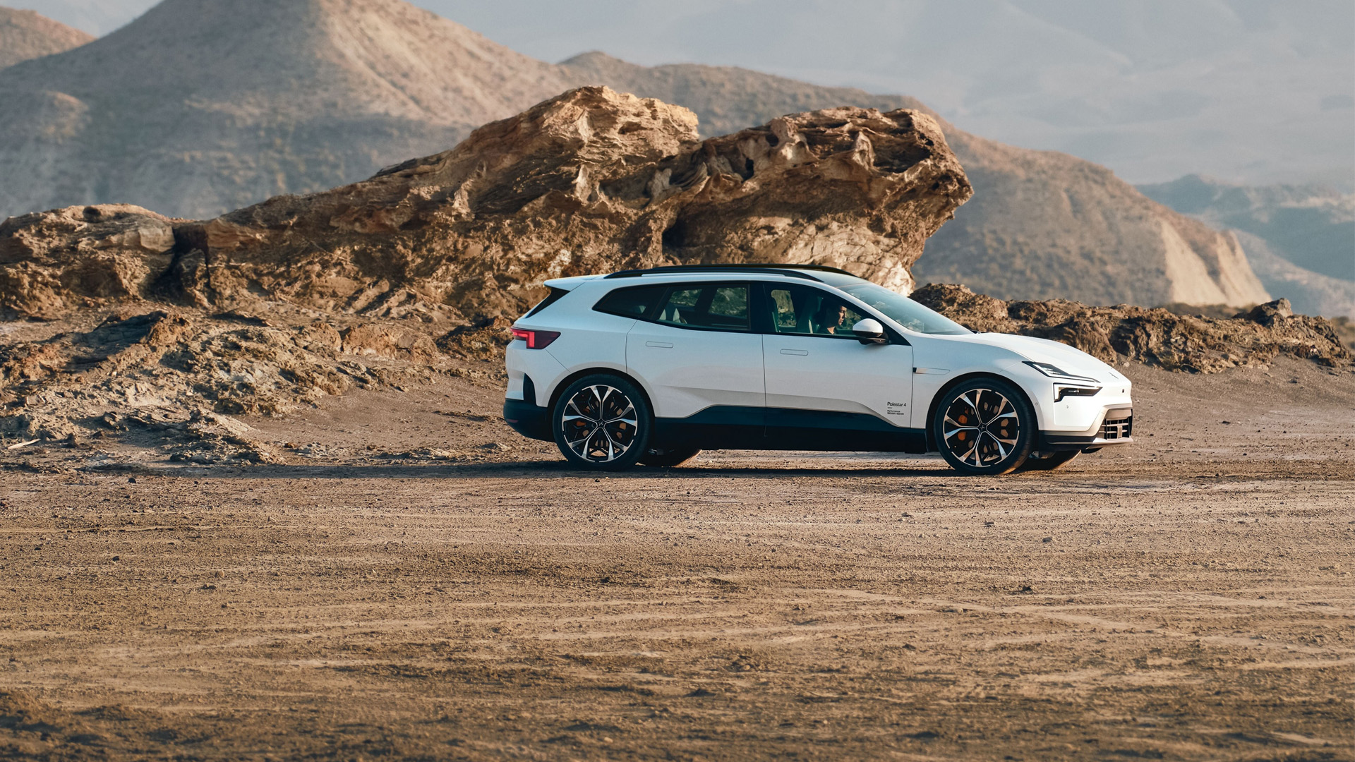 Polestar 4 SUV
